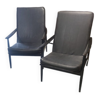 Pair of THONET armchairs boomerang model