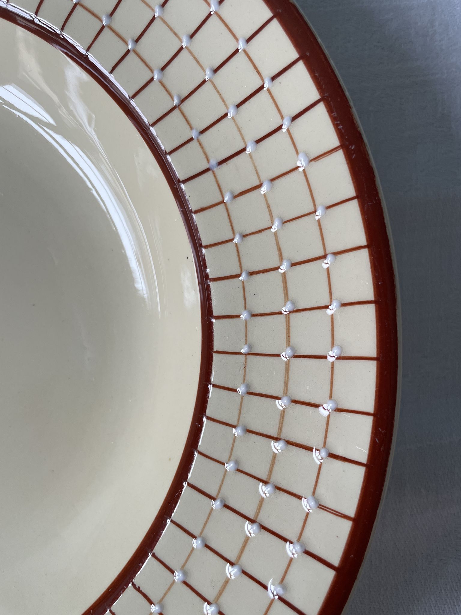 Set of 12 Longchamp France hollow plates, Colmar model