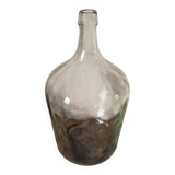 Give me a transparent glass bottle, Jeanne.