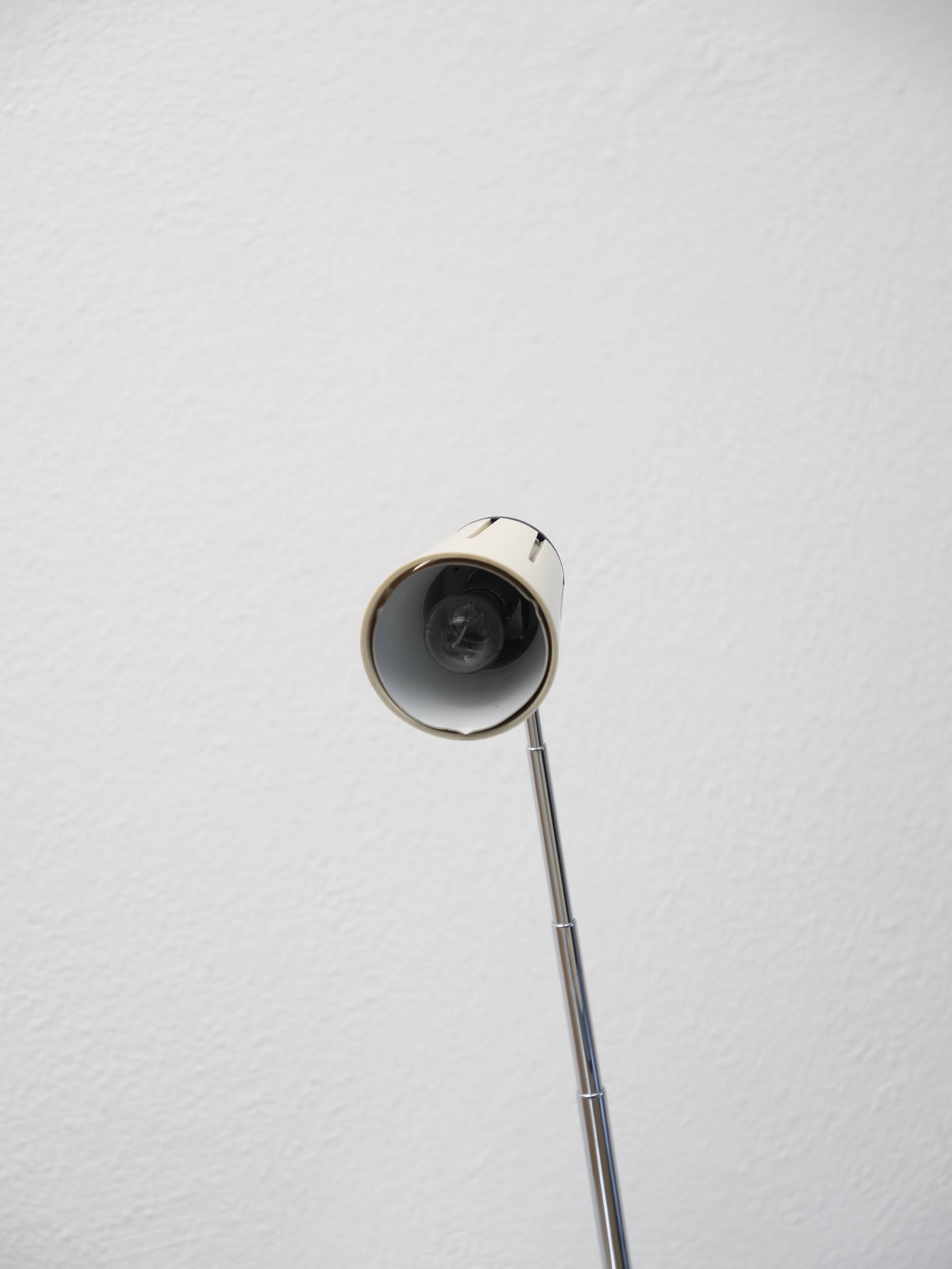 Lampe compacte telescopique lampette japan