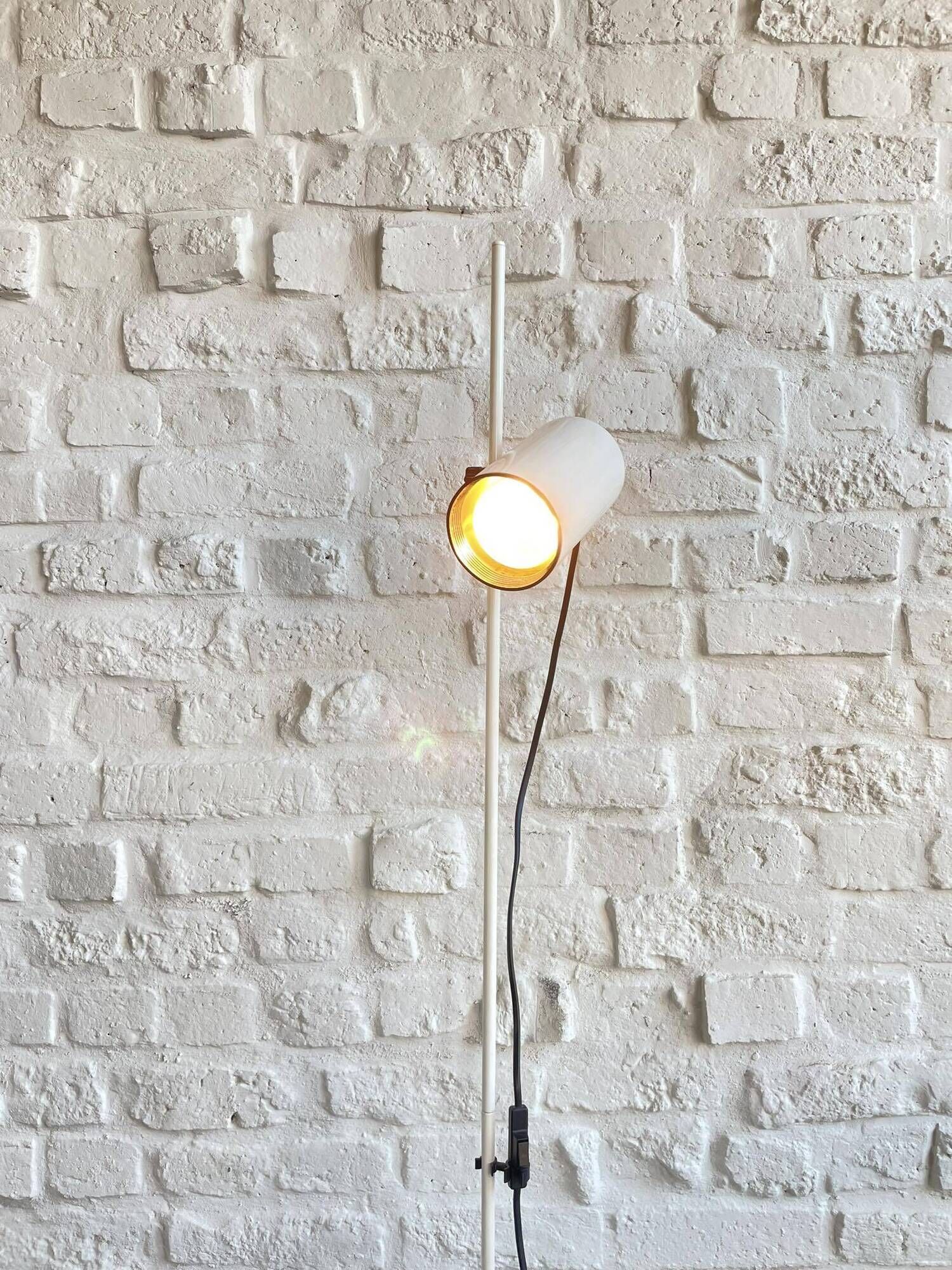 Floor lamp with a vintage tubular spot from the 70s/80s
