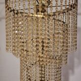 Lustre cascade