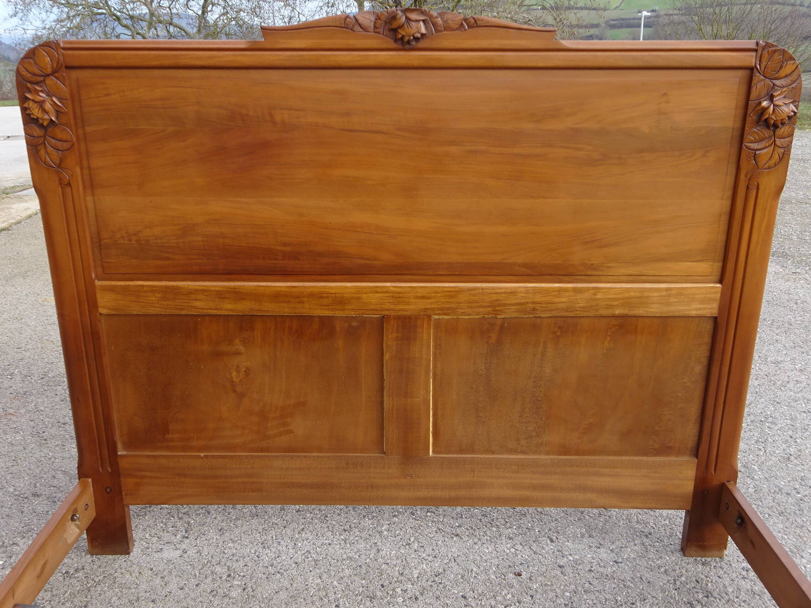 Art Deco walnut bed for 140/190cm base