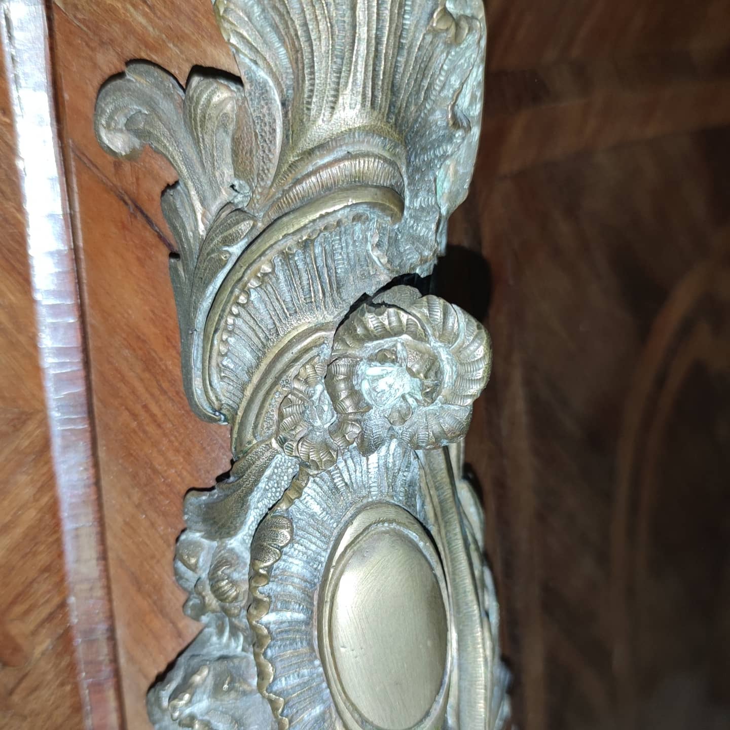 Louis XV-style dresser circa 1920