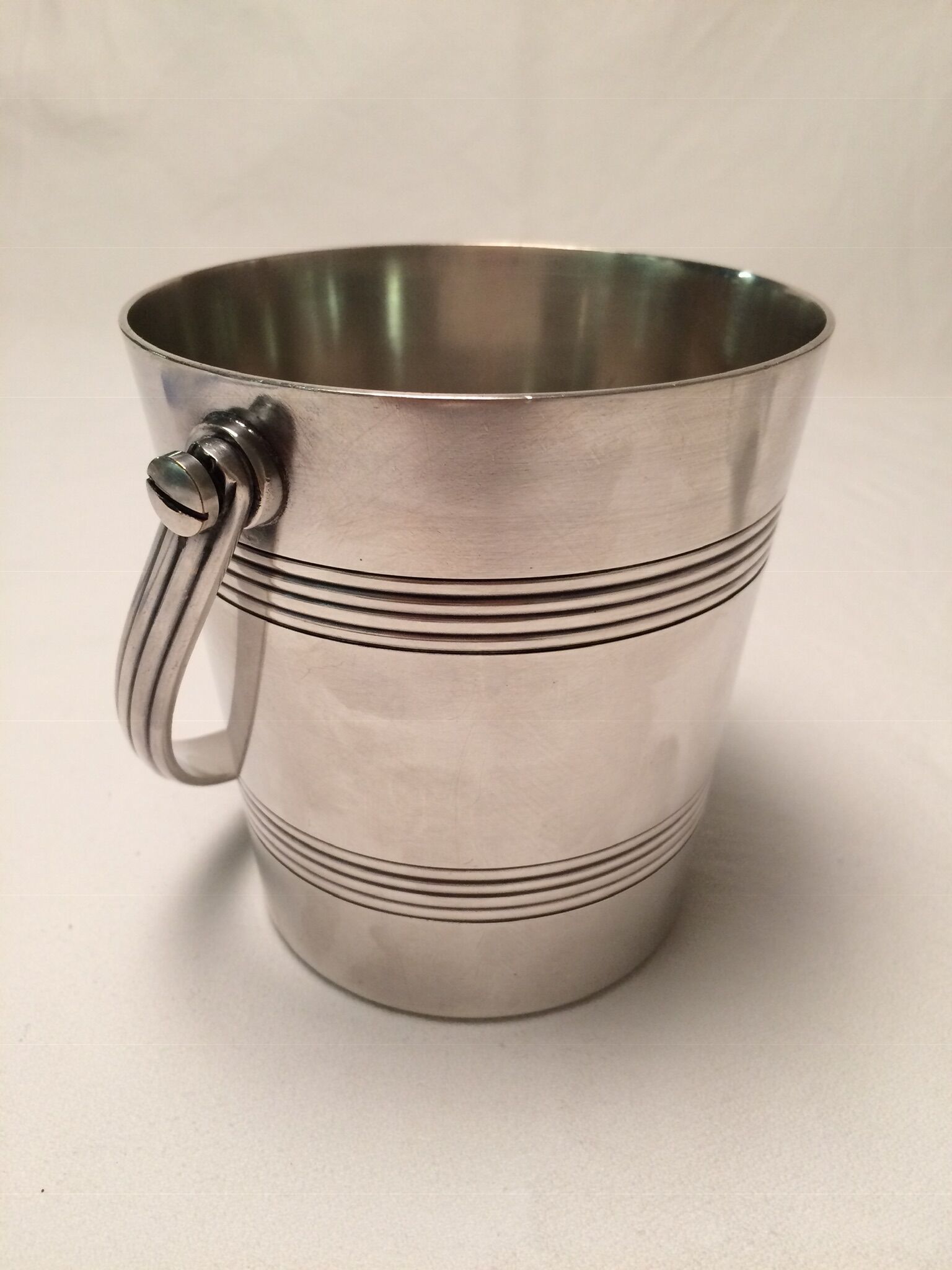 Silver metal ice bucket