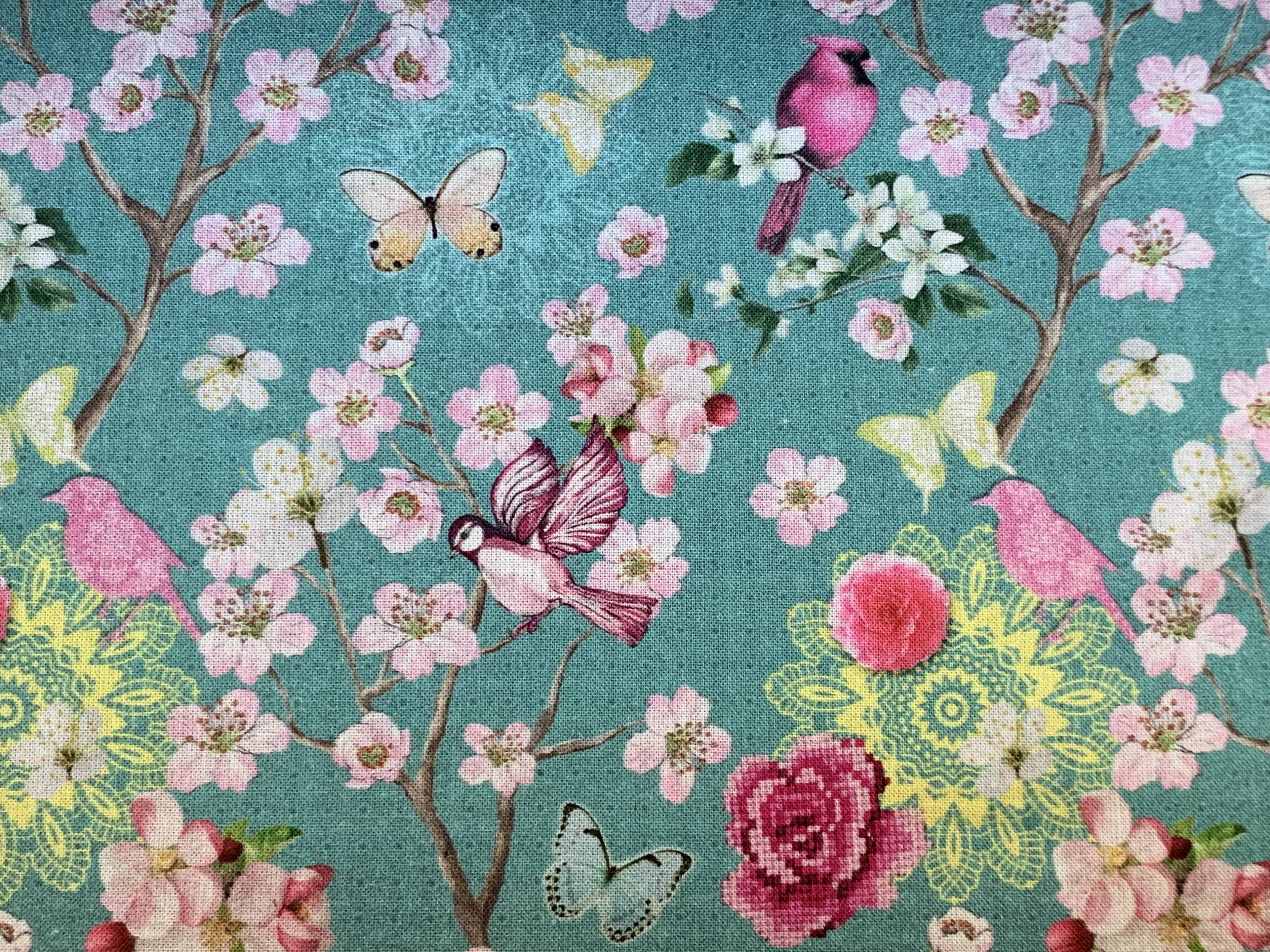 English style chest of drawers 1920 pine and pitchpin