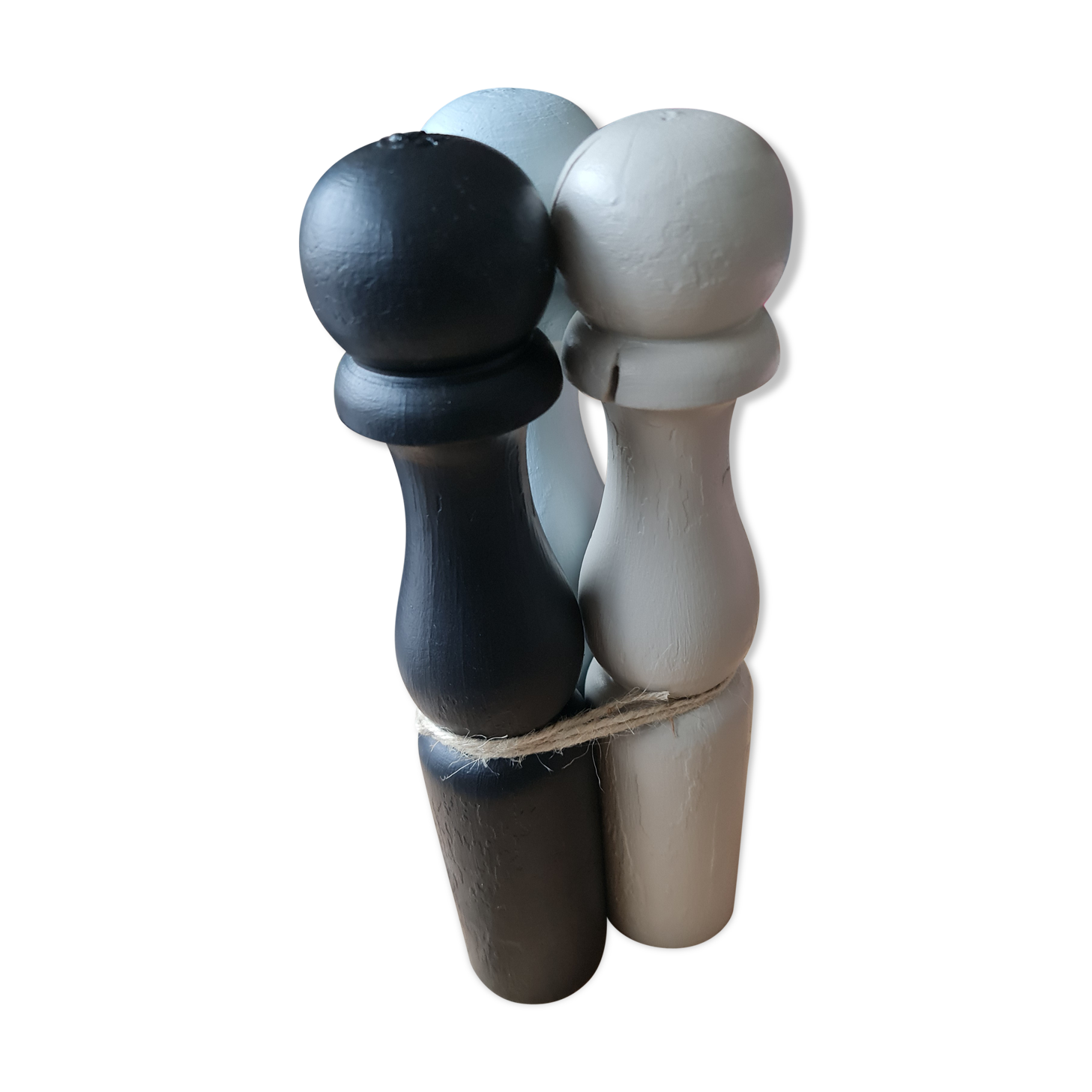 Lot of 3 old pins black linen and liberty