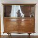 Buffet vitrine vintage bois et laiton