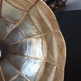 Mother-of-pearl and brass suspension