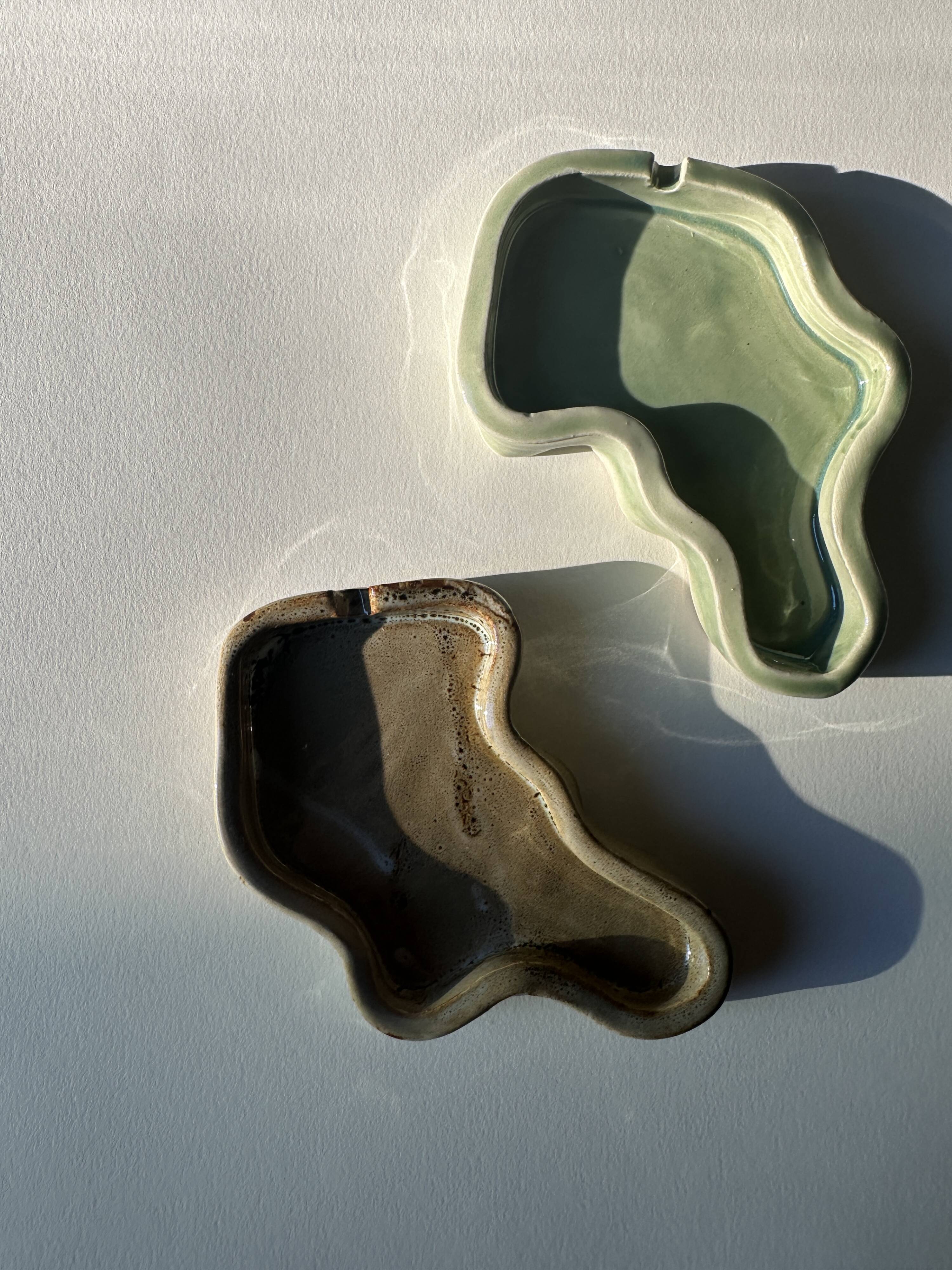 Mint-caramel flame ashtray - Tram Gomsu