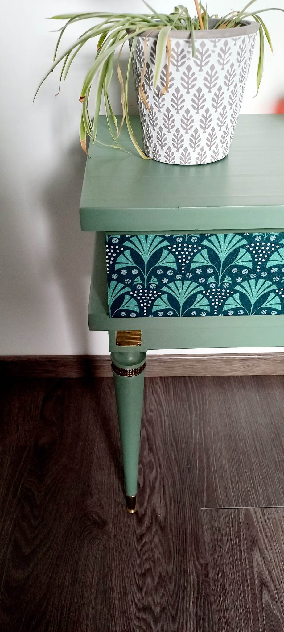Vintage bedside table revamped