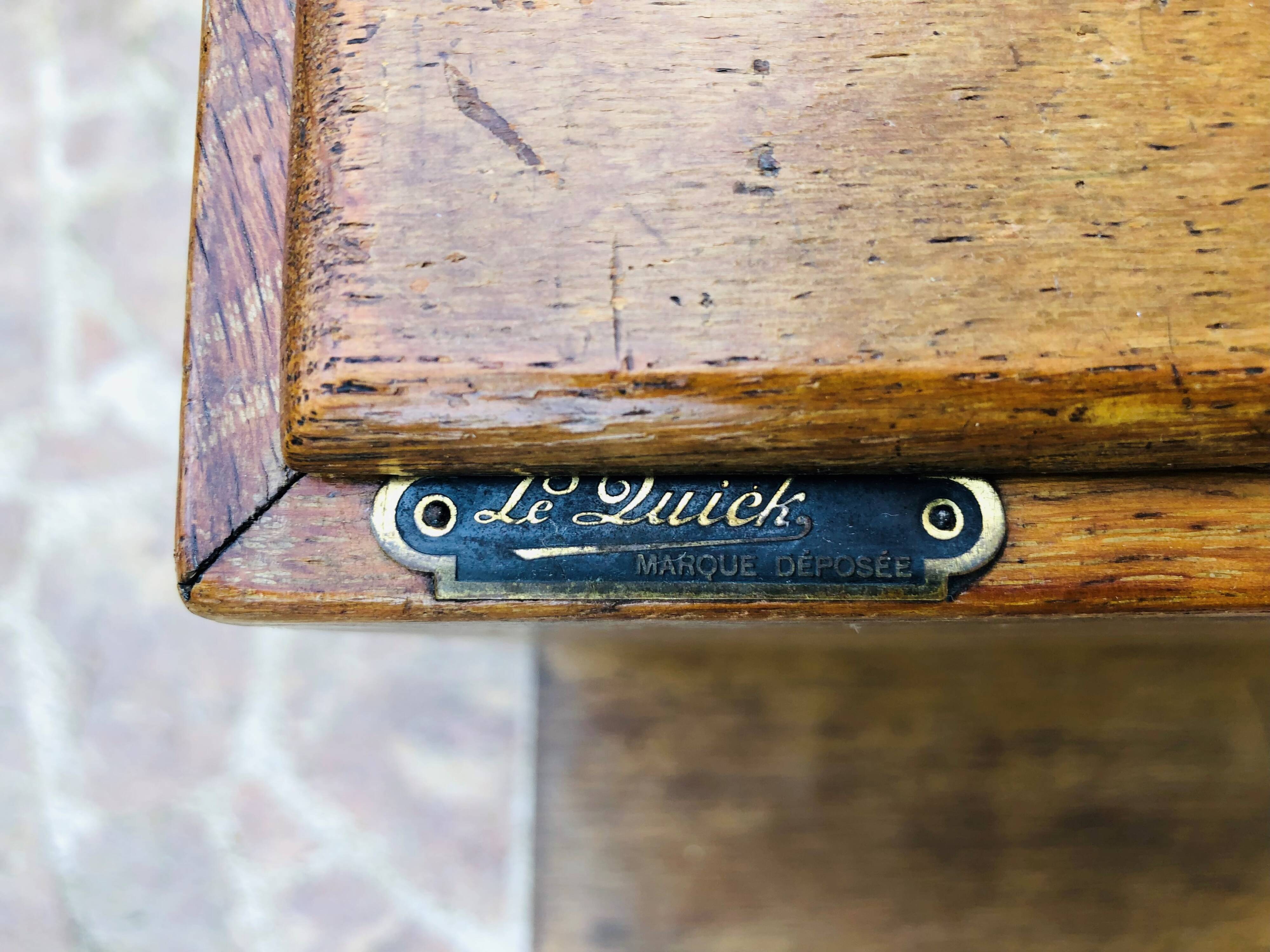 3 Casiers industriels à deux tiroirs en bois