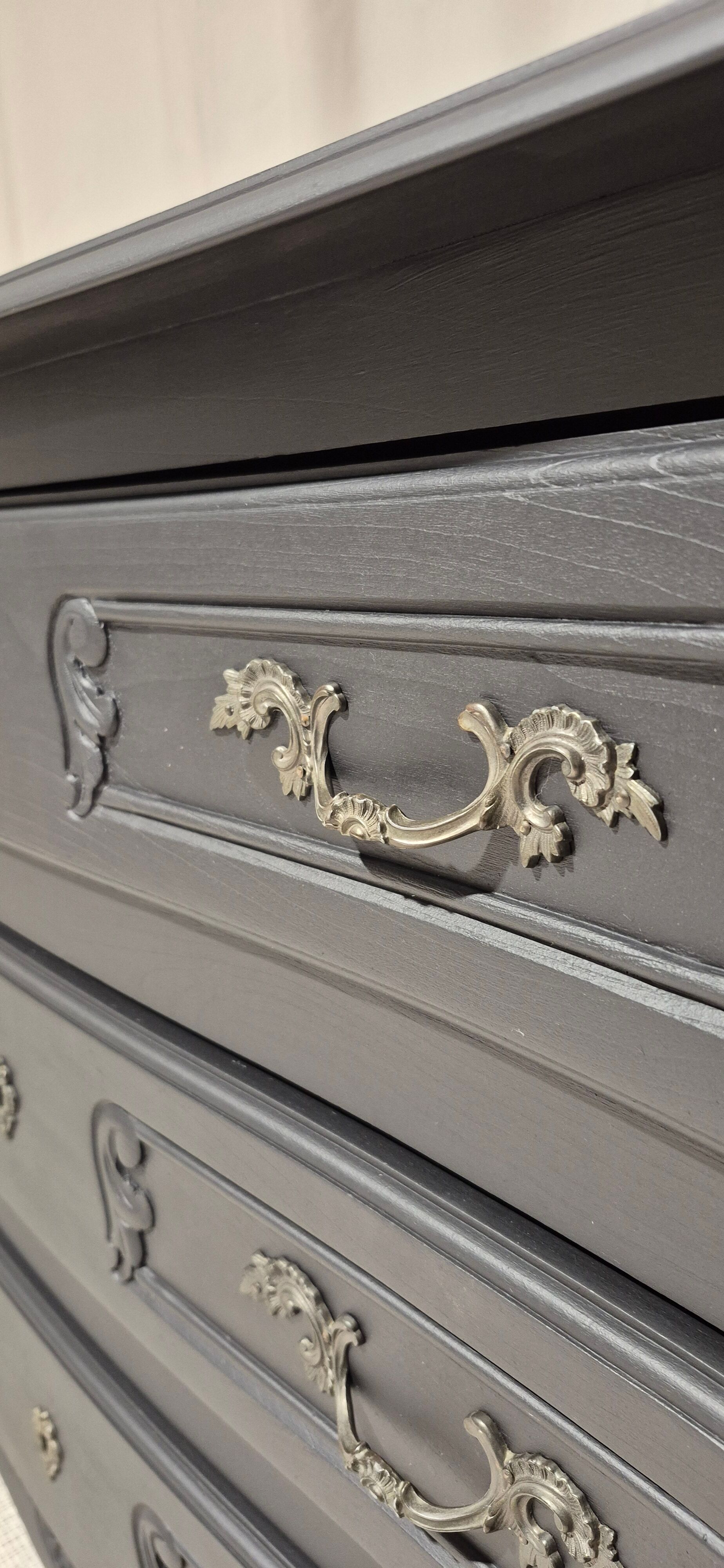 Louis XV commode