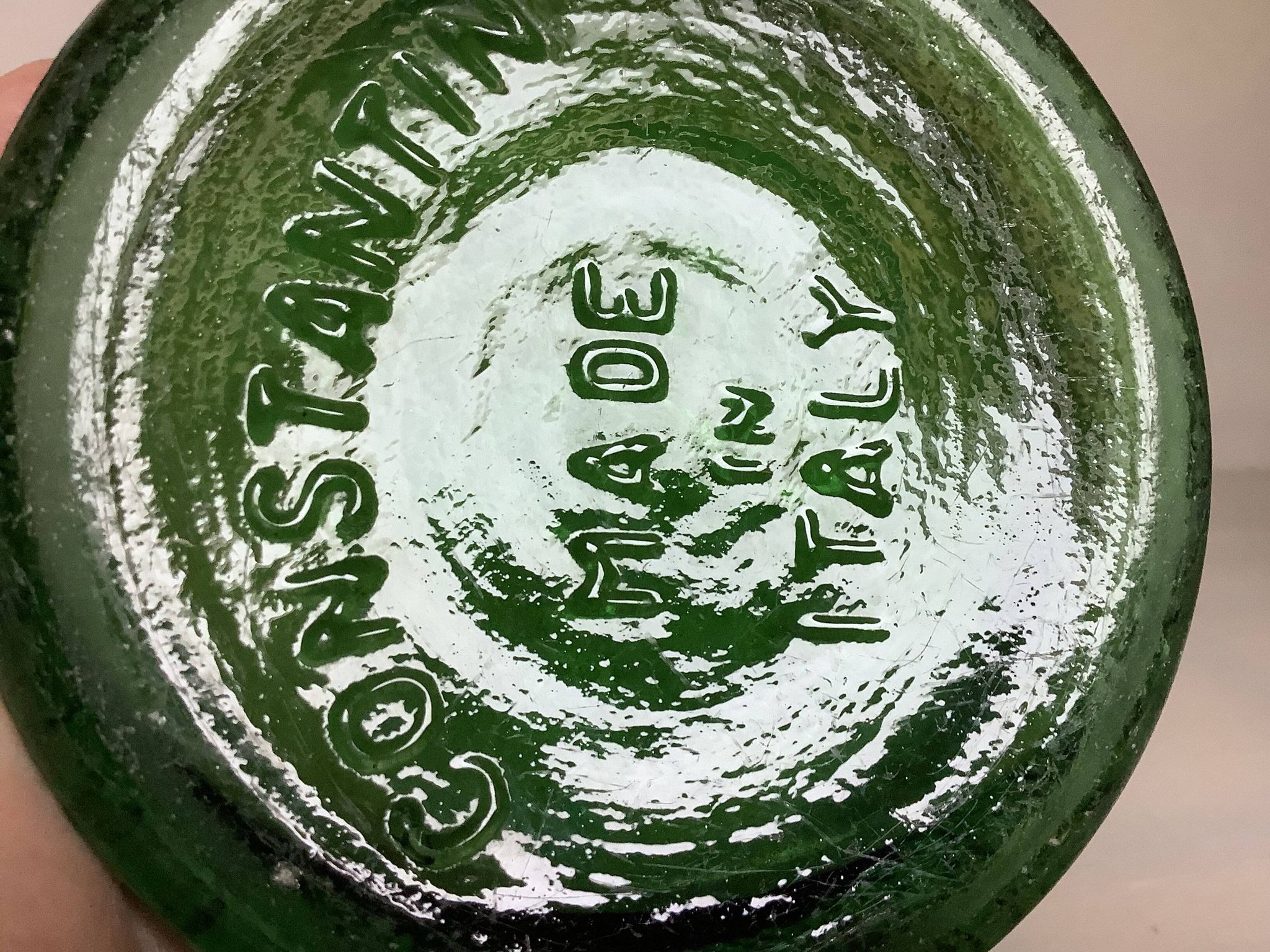 Vase verre épais moulé Constantin Italy