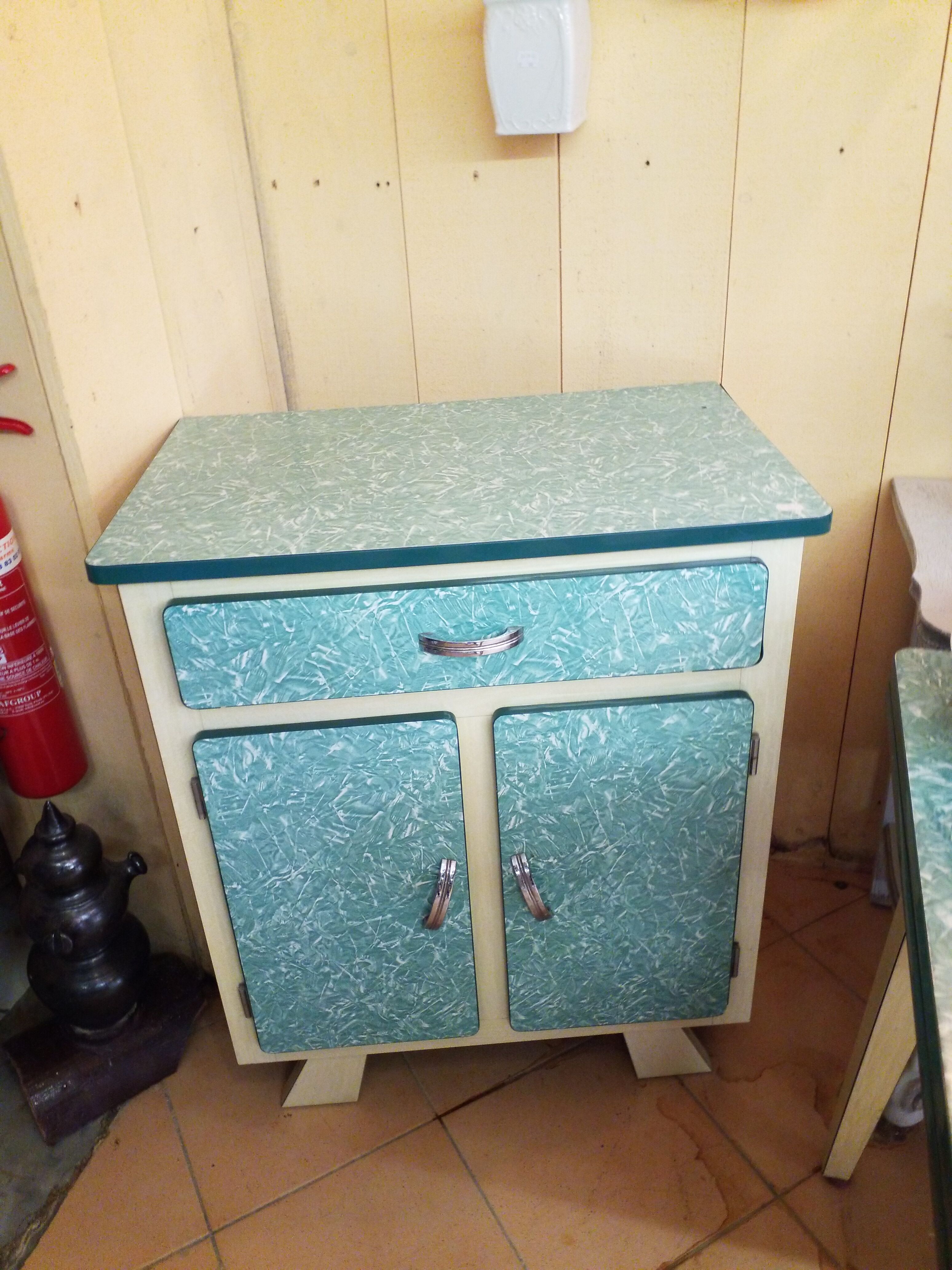 Meuble en formica