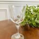 Service de 10 verres à pied en cristal ciselé