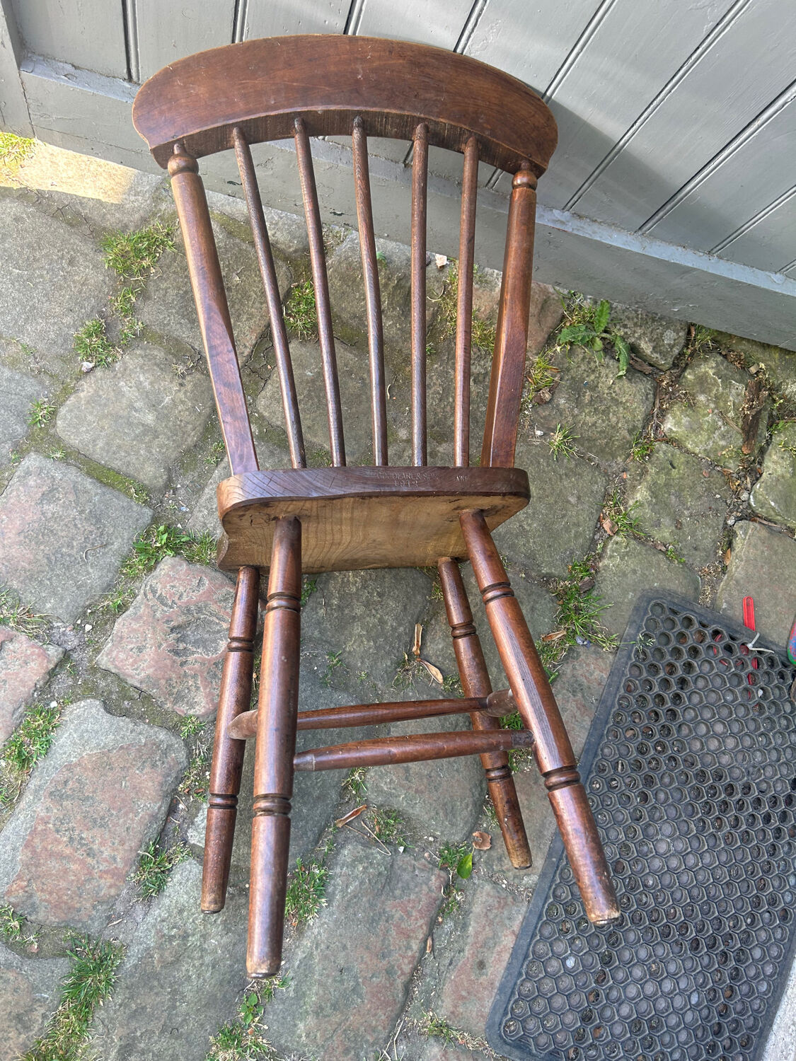 Windsor chair in oak goodearl and son 1918