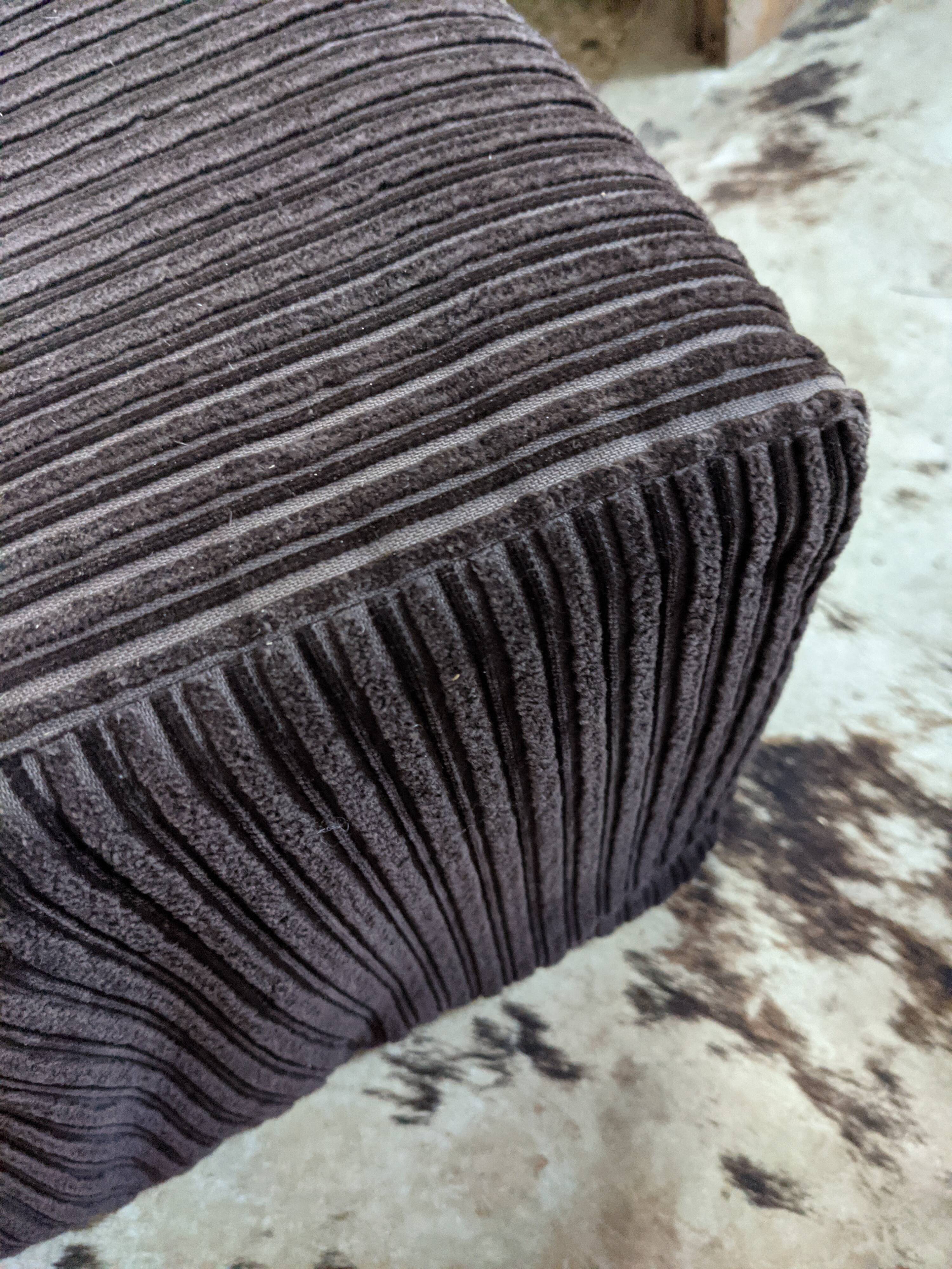 Velvet pouf