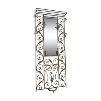 Door wall coat in gilded wrought iron.