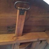 Round fruit wood table with extensions