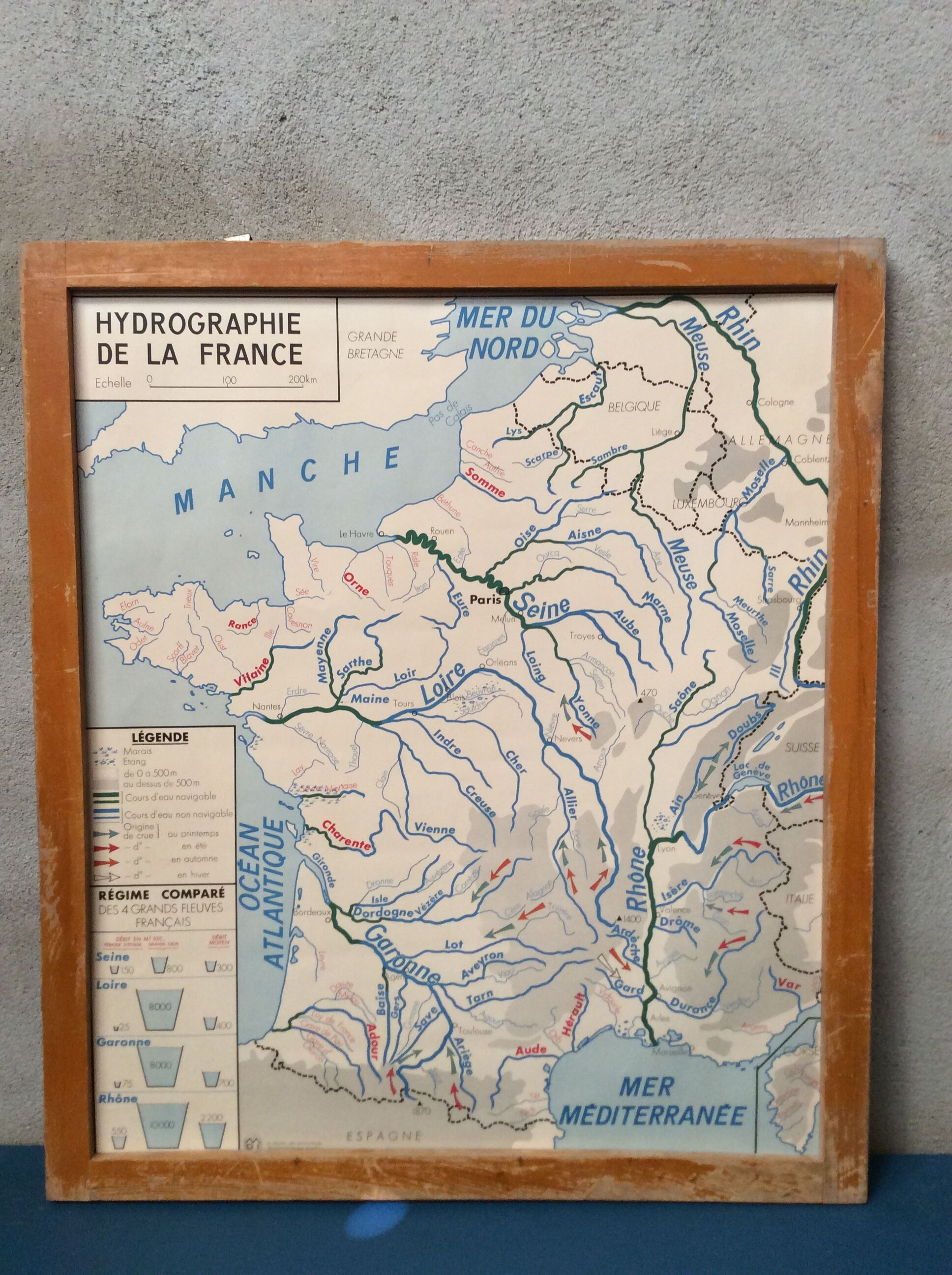 Côtes de Méditerranée school poster / Hydrography de France 1960 vintage
