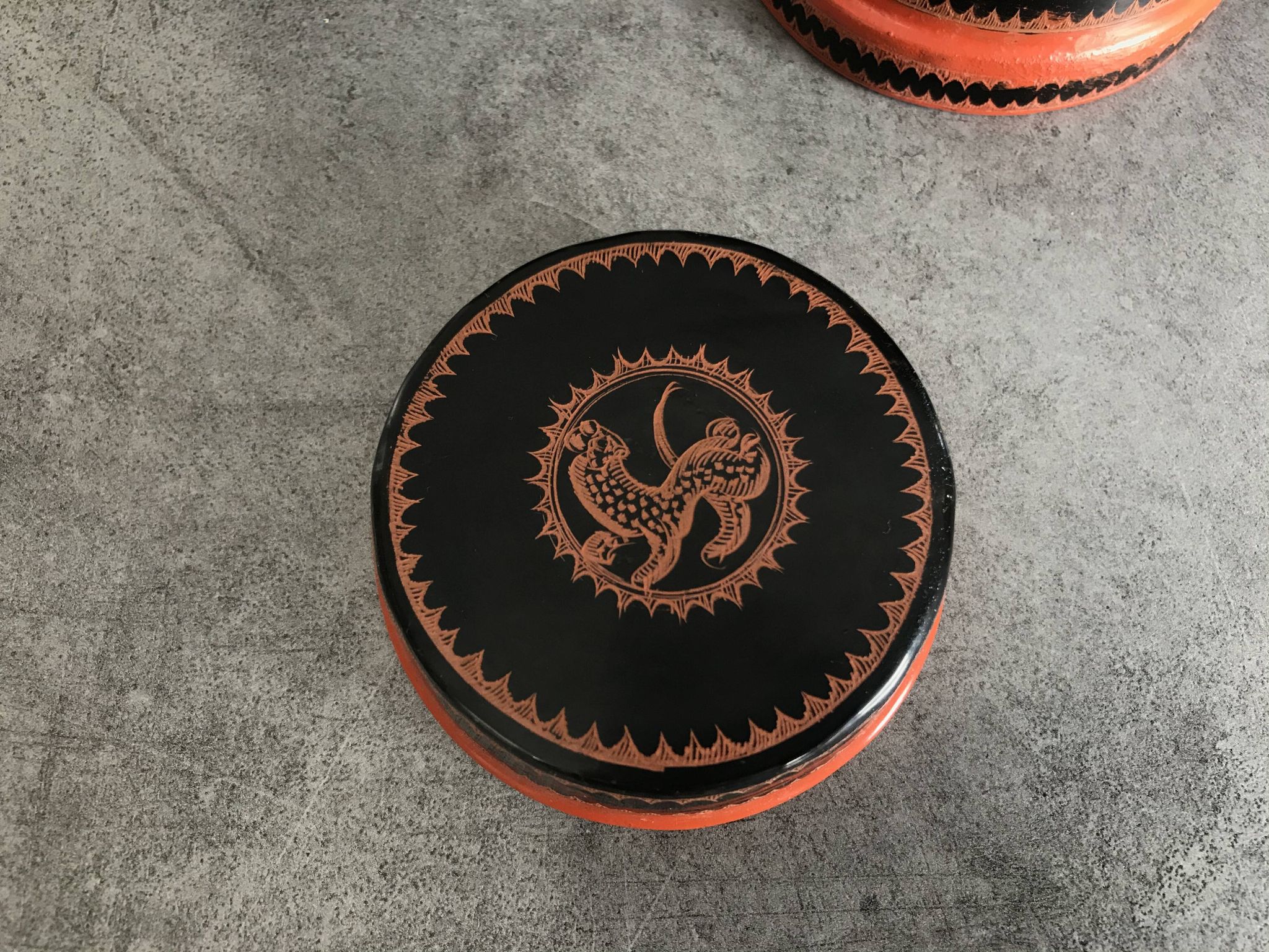 Asia decor animal paint decor of animal paint orange/black indoor laqué