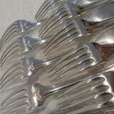 12 silver plated dessert forks by Christofle Vendome, 17.1 cm
