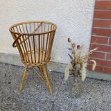 Vintage rattan worker