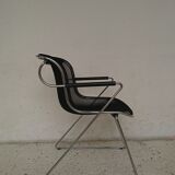 Charles Pollock design Penelope armchair