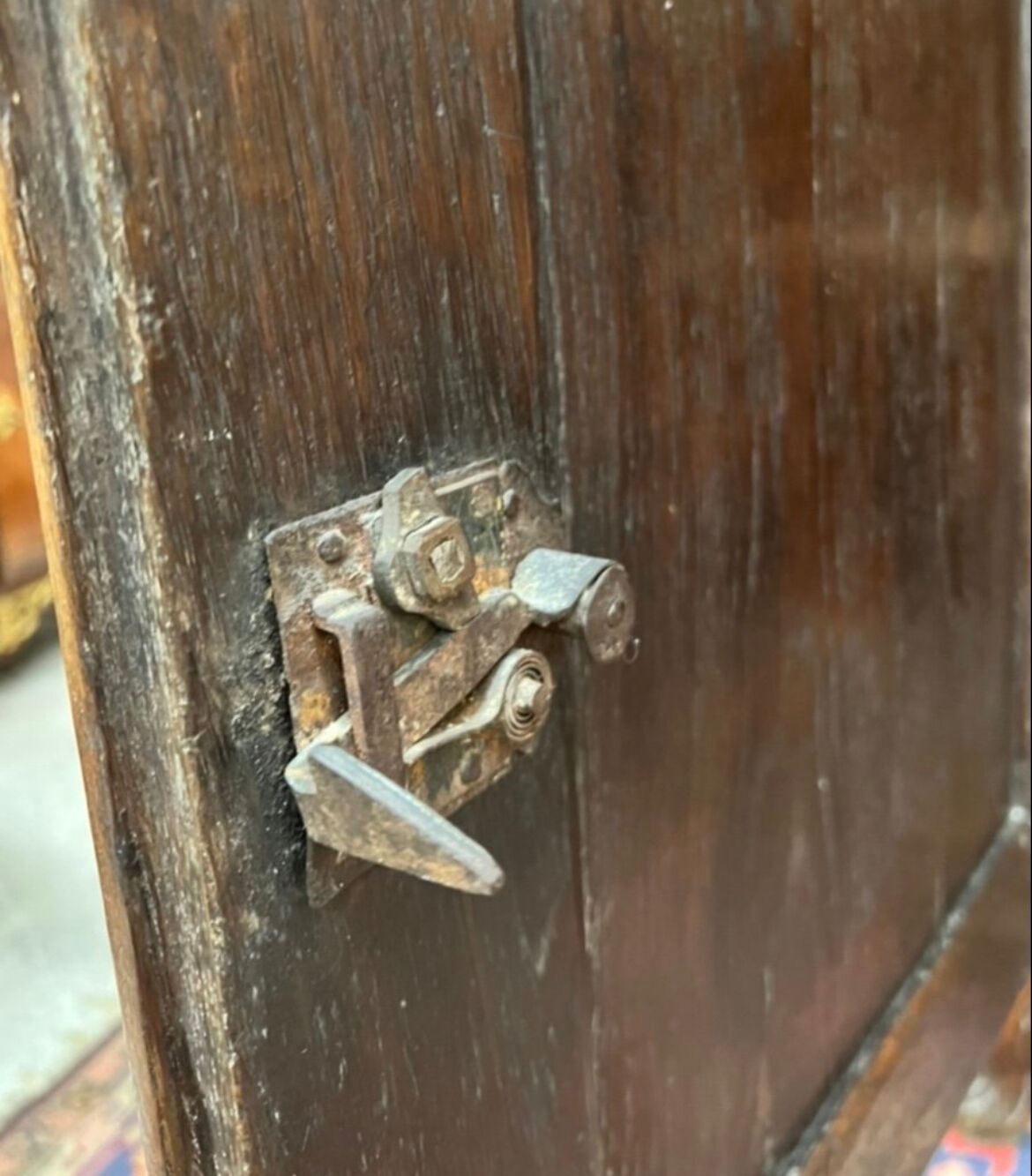 Provencal Buffet In Molded Oak Period Louis XV XVIII Eme Century