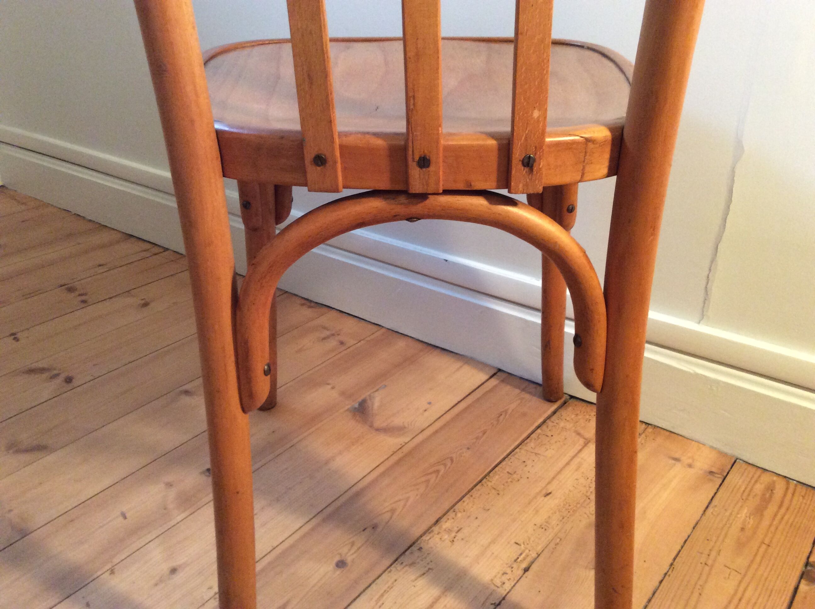 Chair bistro style bauman