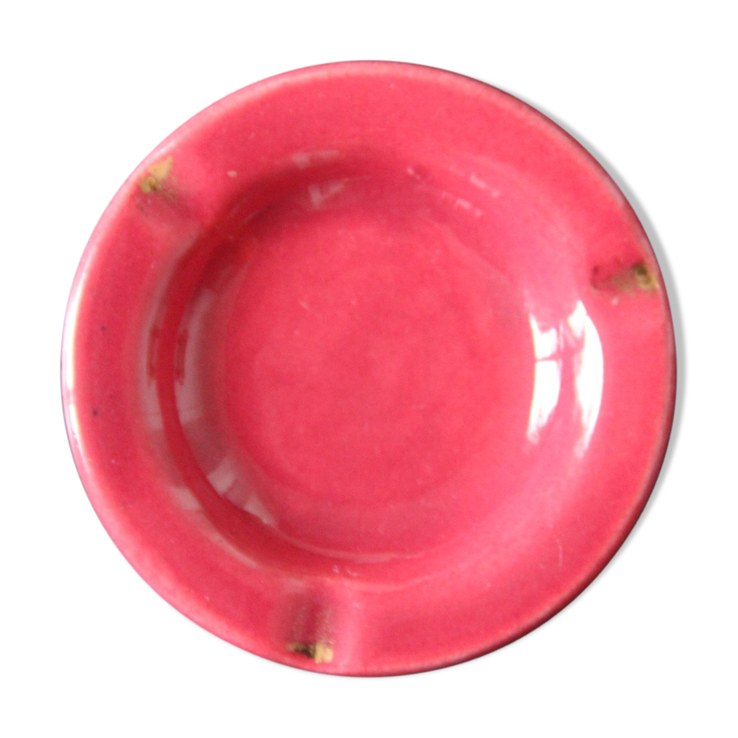 Ashtray in old earthenware