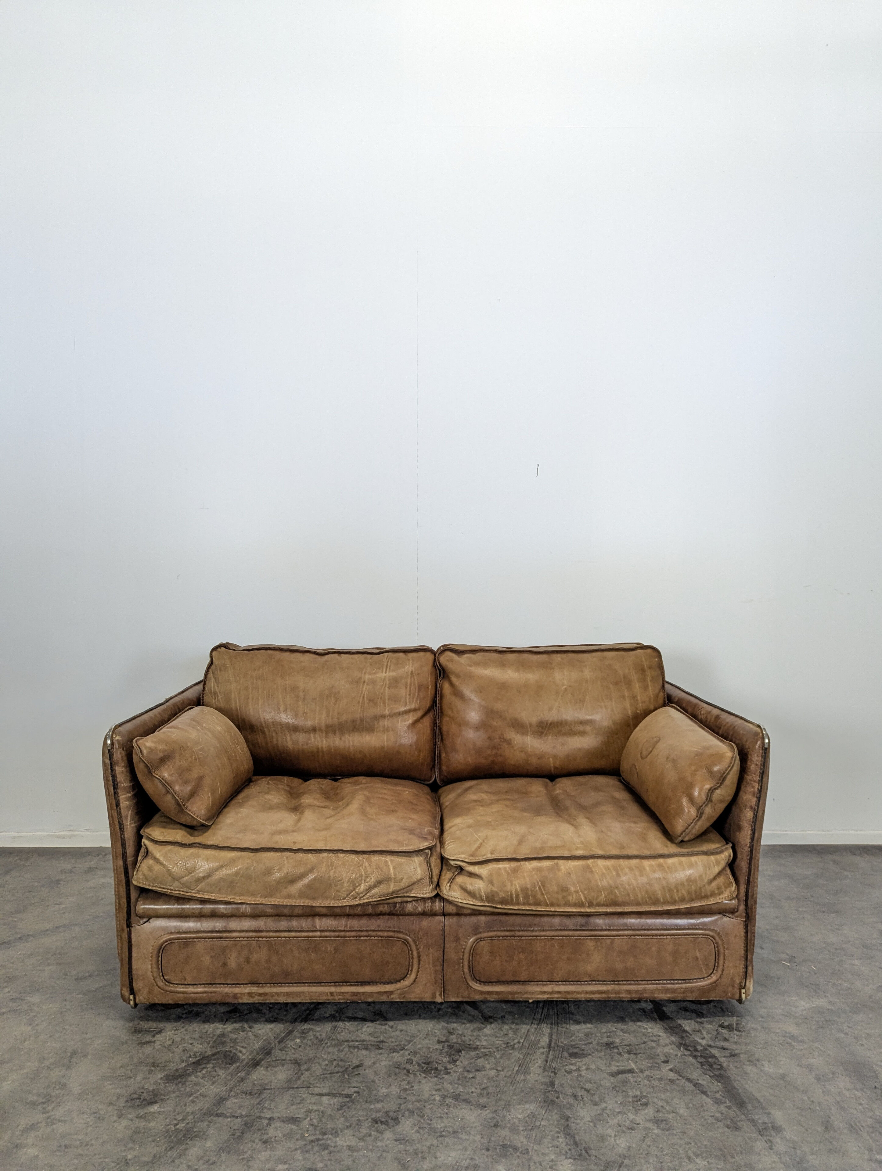 Roche Bobois 80s 2-seater leather sofa