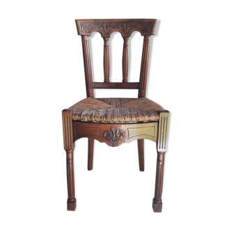 Old mulched chair in walnut XIX
