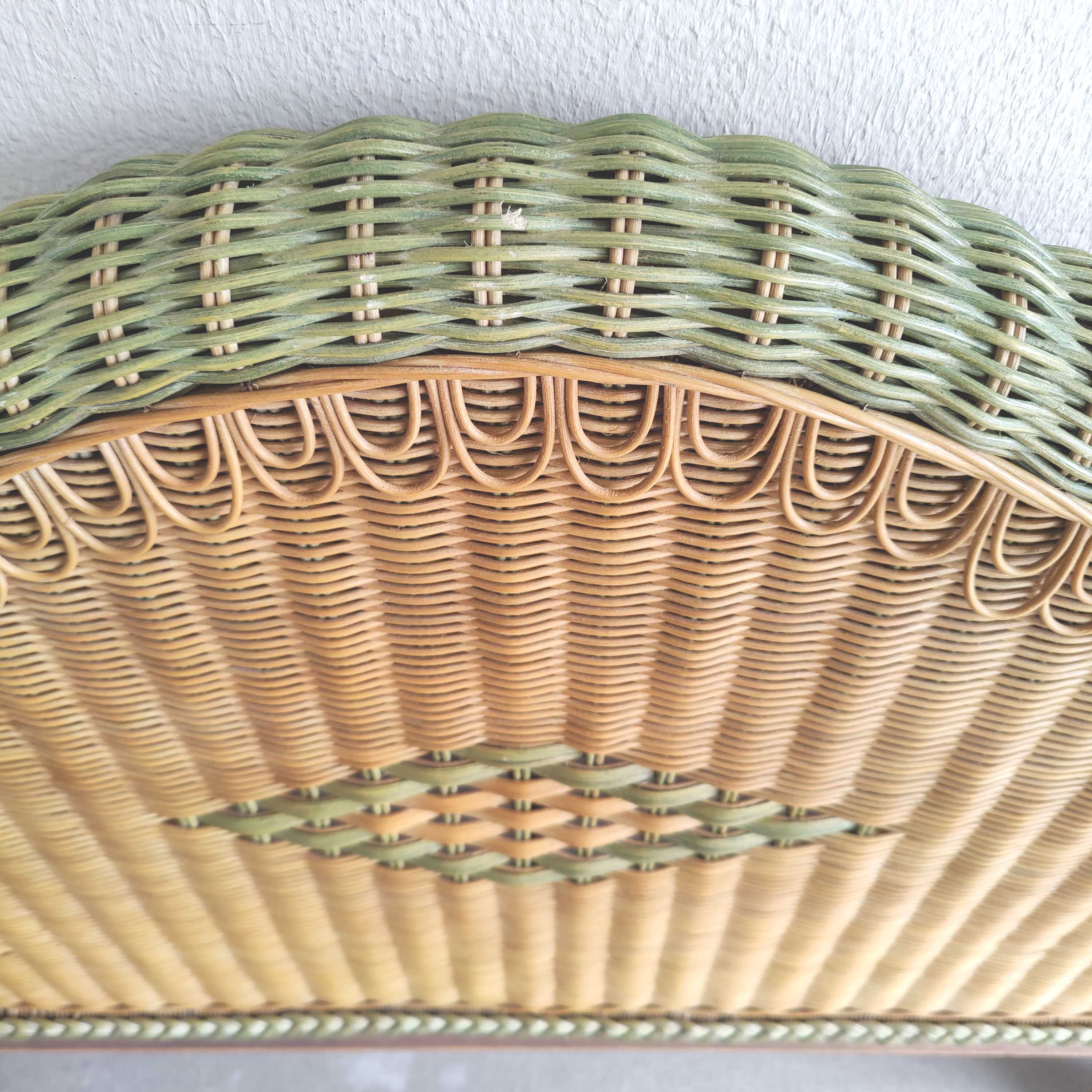 Rattan headboard 2 people