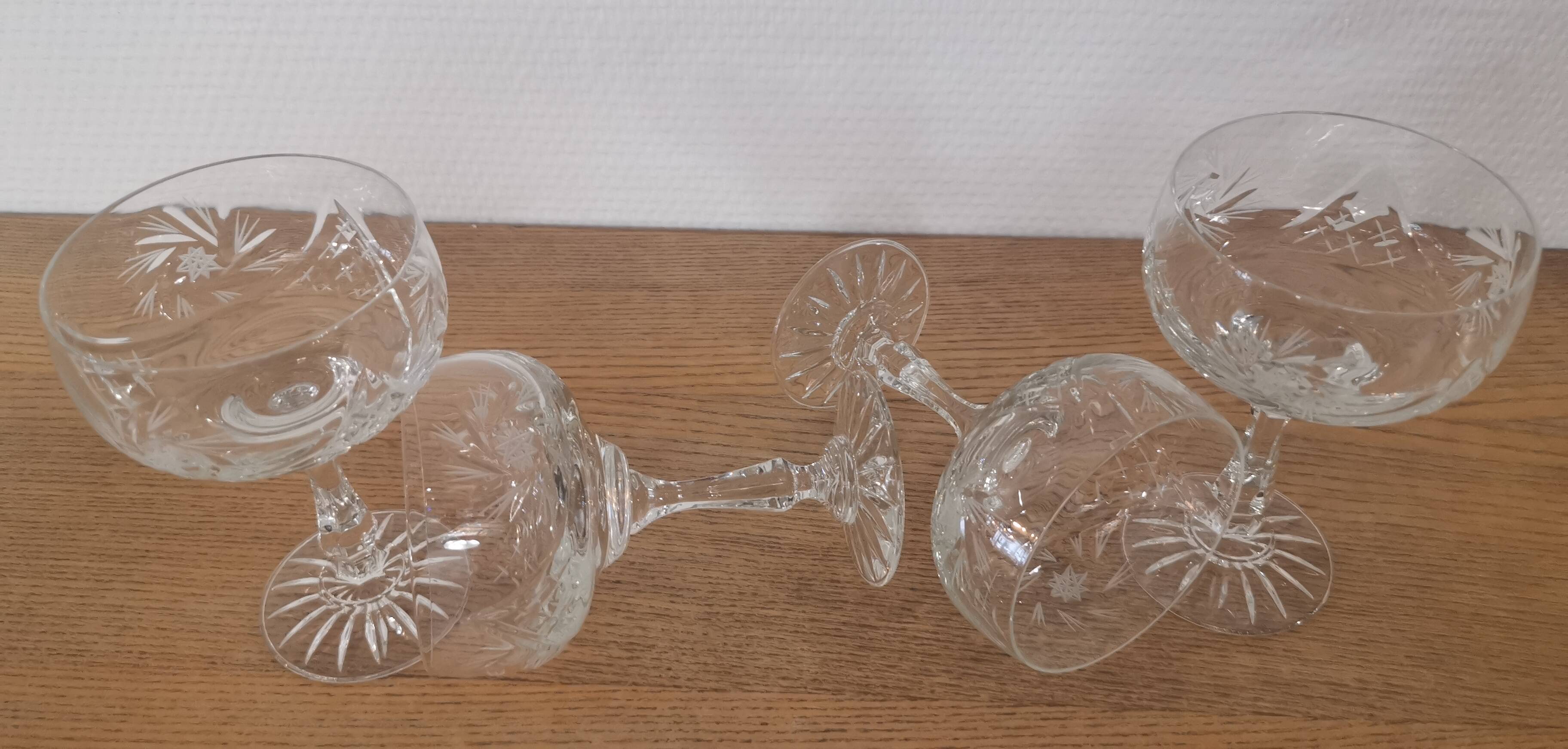 4 cut crystal champagne glasses
