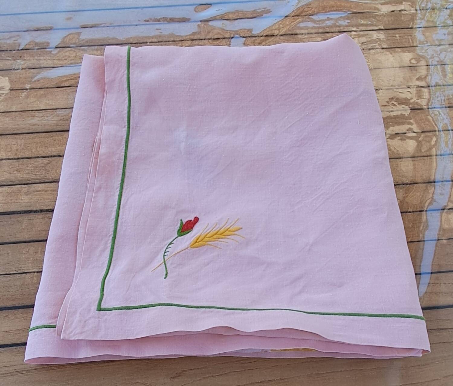 Square tablecloth