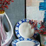 Five dessert plates of Badonviller with flowers
