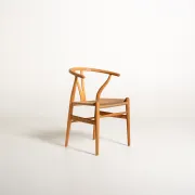 Ensemble de quatre chaises "Wishbone" CH24 de Hans J. Wegner, design de 1950.