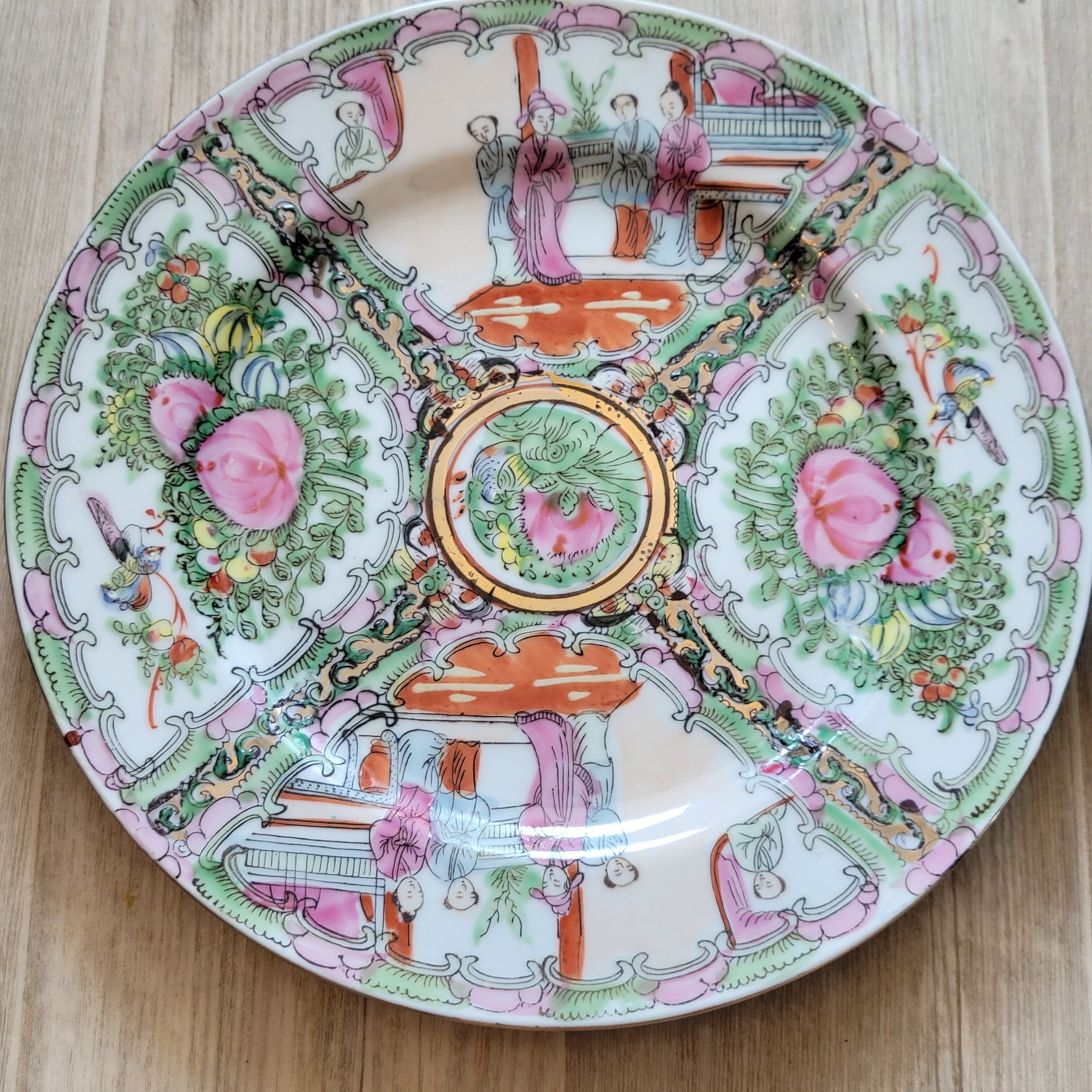 2 Chinese plates polychrome porcelain and gold Canton XXth