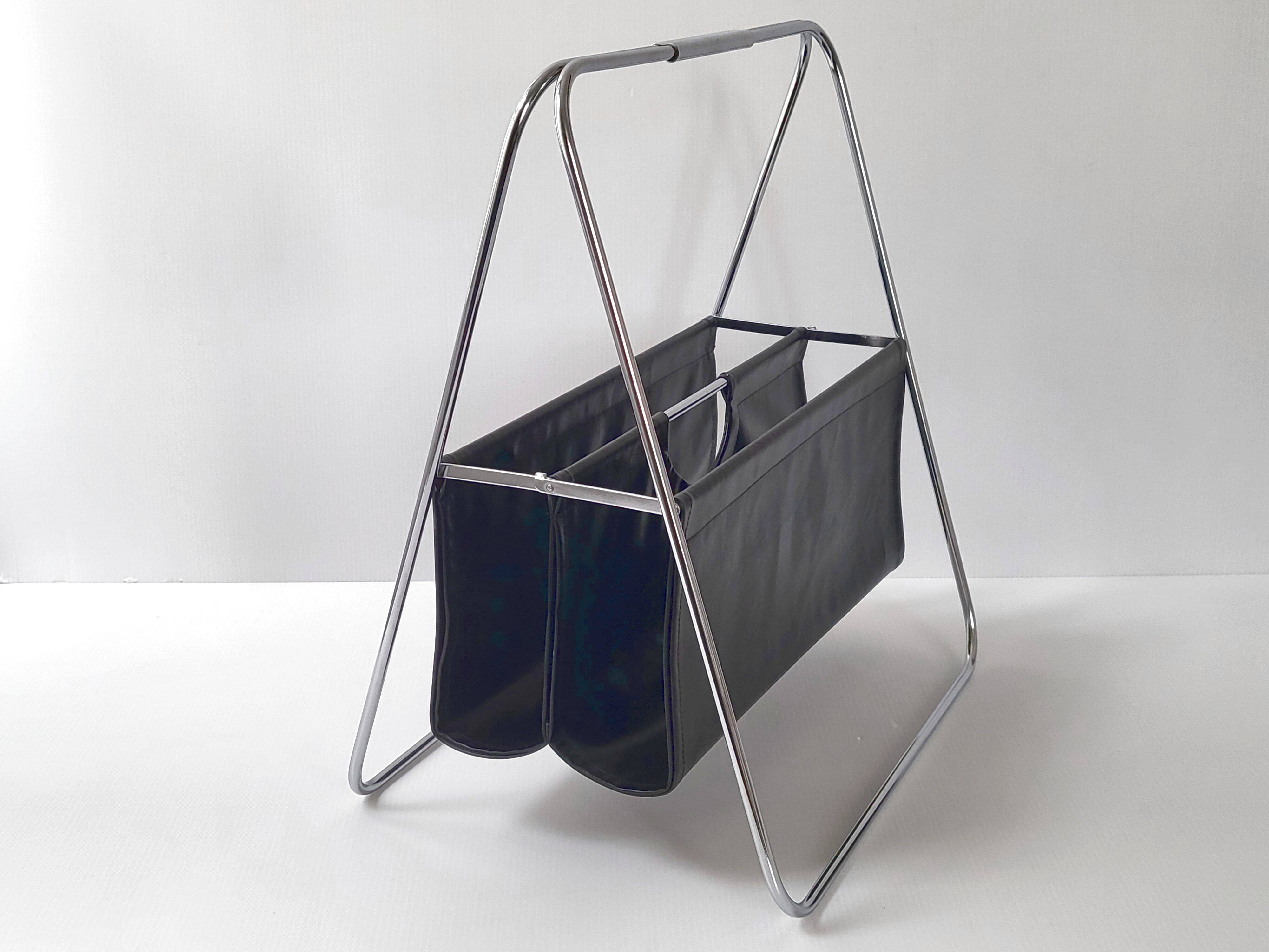 Vintage magazine rack 1960