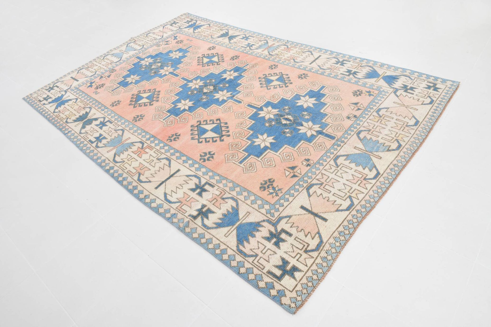 6x10 Salmon & Blue Comtemporary Vintage Rug, 194x297Cm
