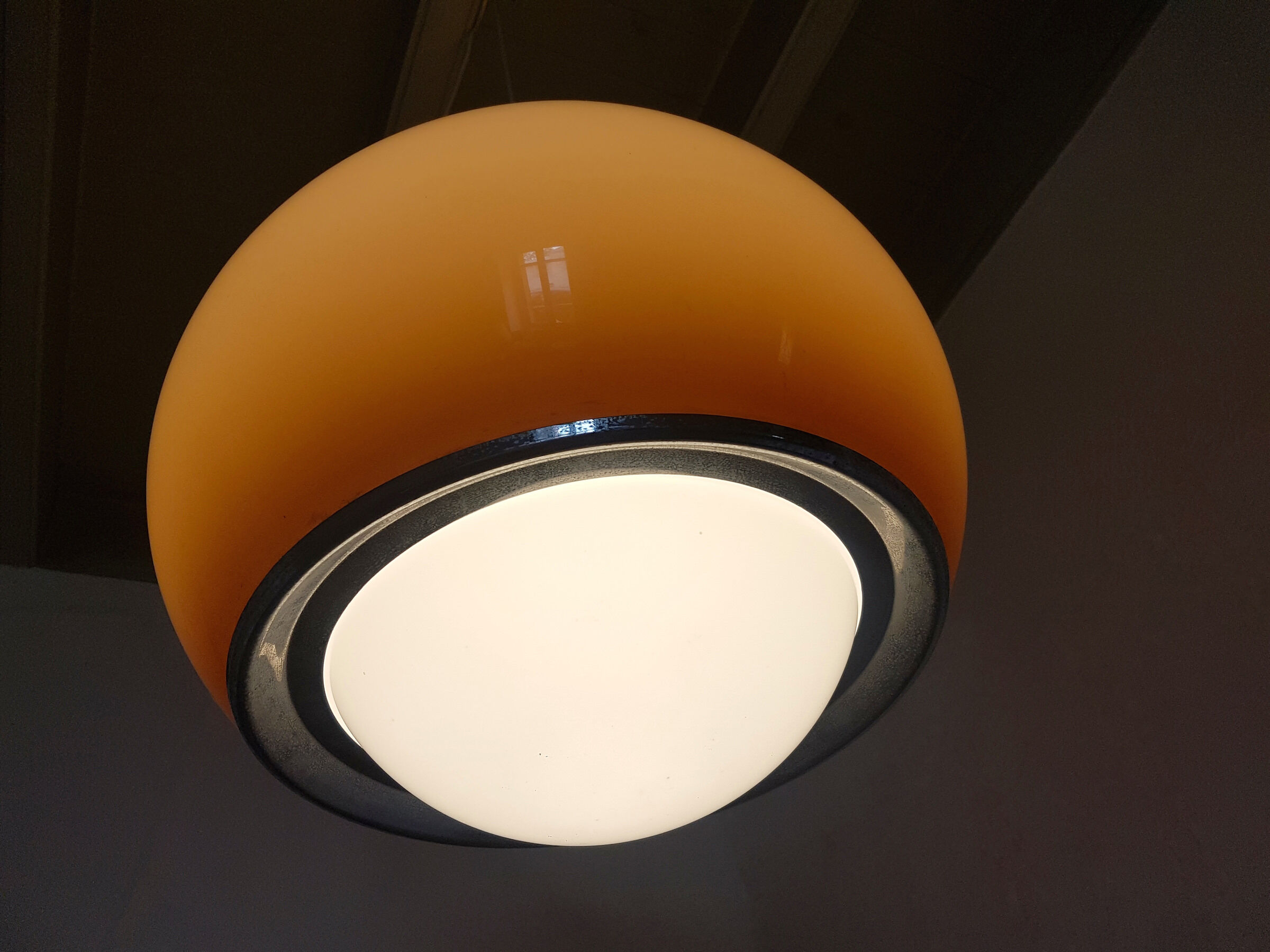 Big Bud hanging lamp by Harvey Guzzini vintage