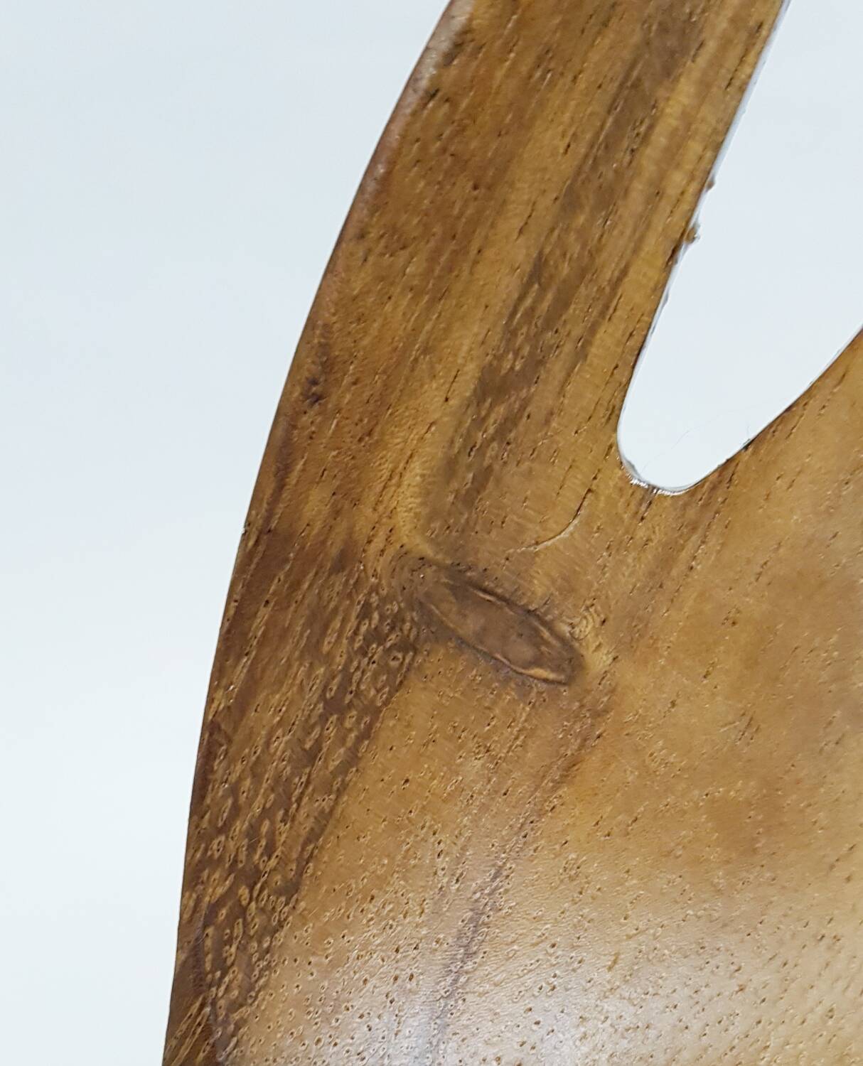 Couverts à sculpté salades à la main du milieu du siècle
