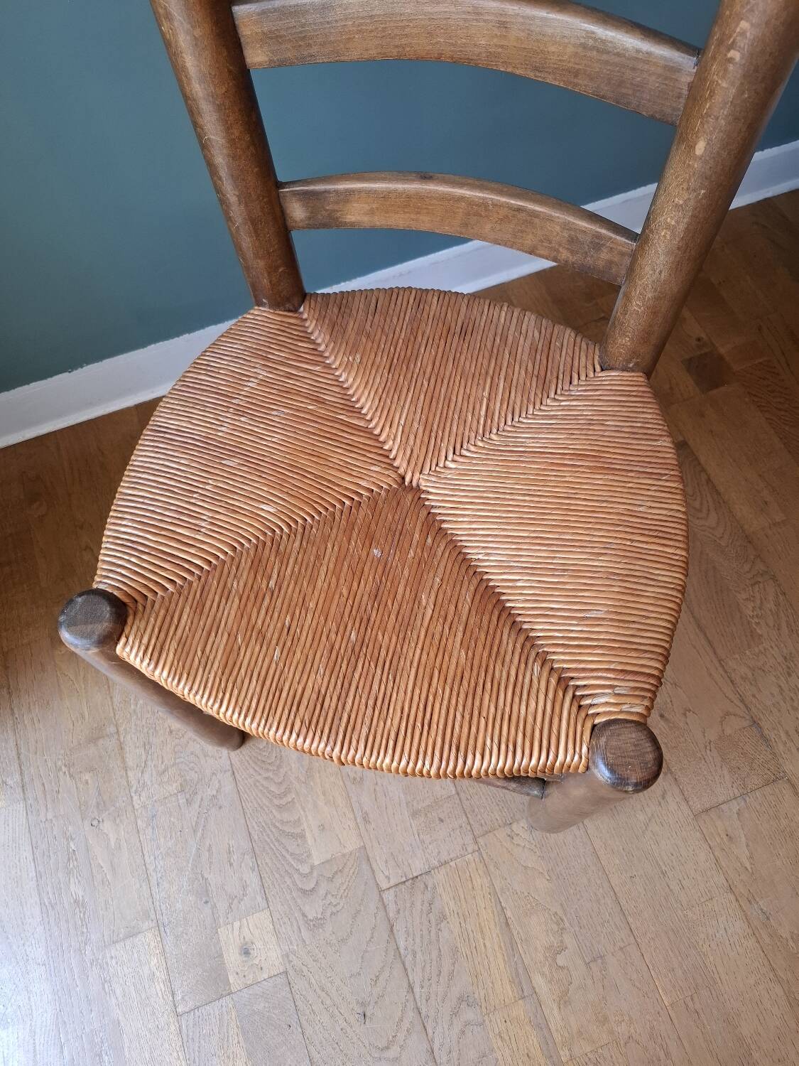 Straw chair