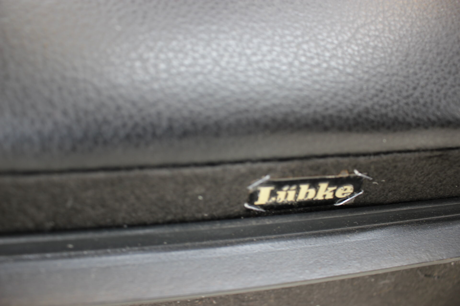 1960s Pair of Steel and Leather Armchairs by Lübke, Germany