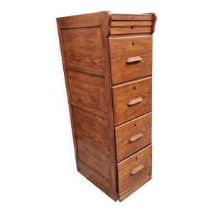 Ancien meuble de notaire.