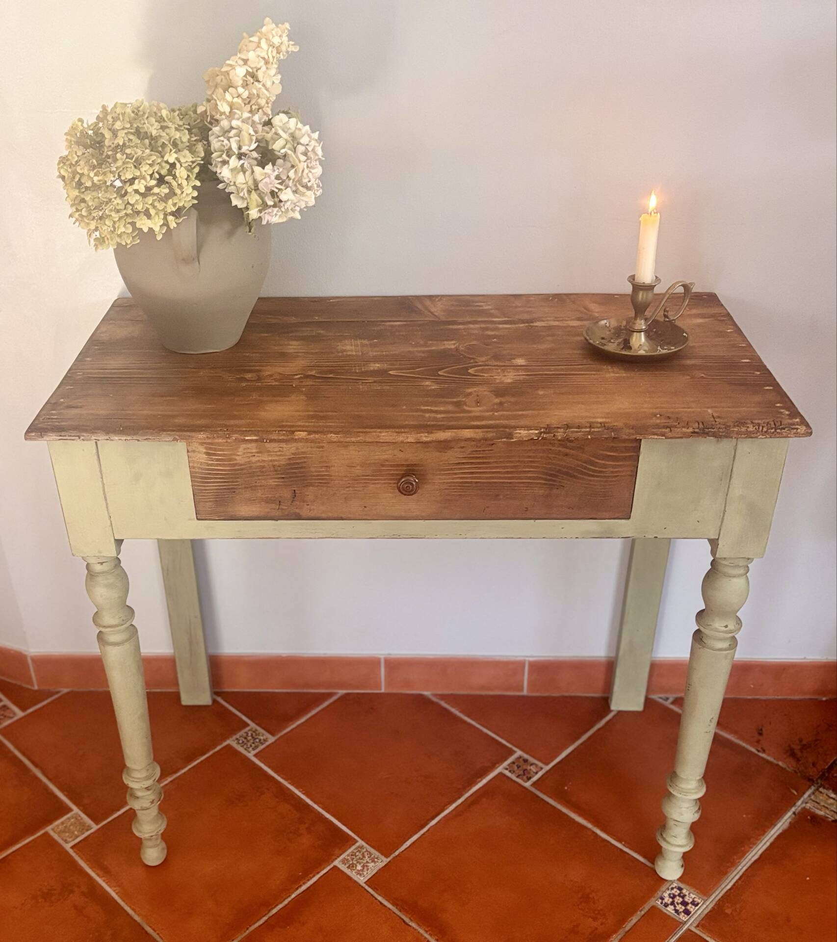 Old patinated wooden console – French country spirit, turned legs.