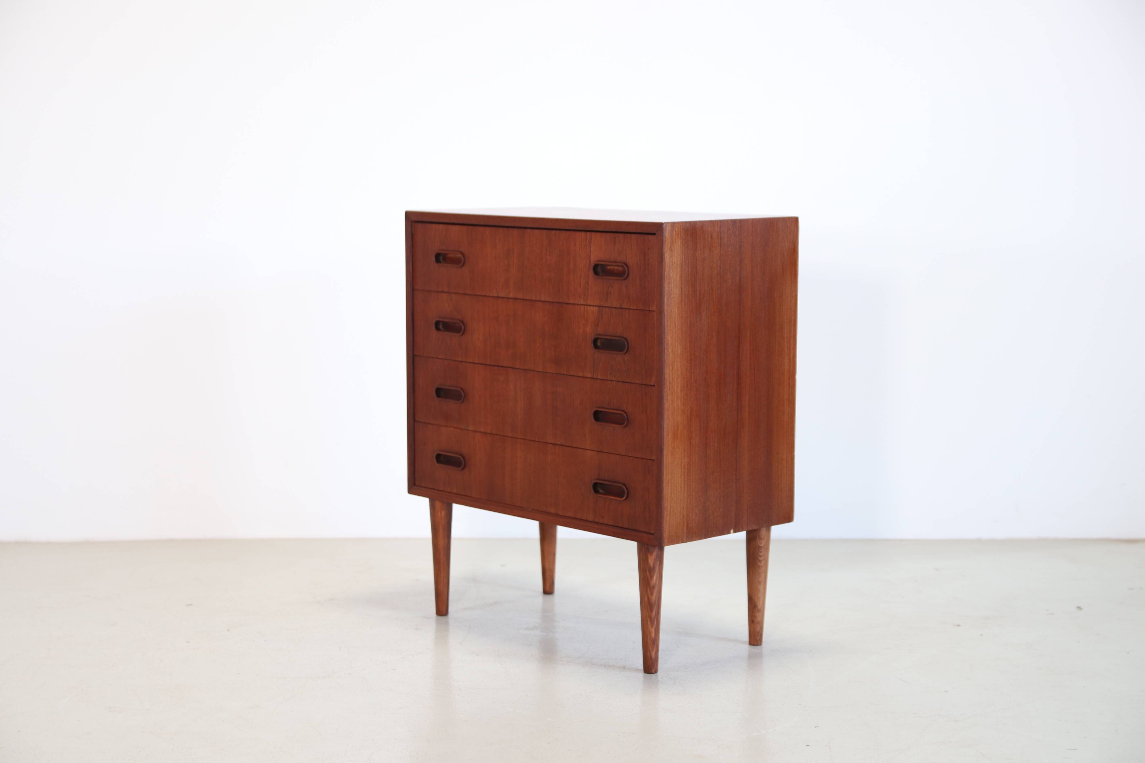 Danish design chest of drawers in teak