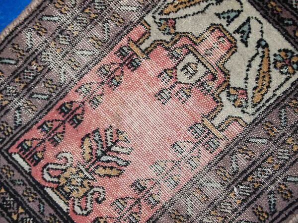 Vintage carpet uzbek bukhara handmade 46cm x 56cm 1950s, 1c765